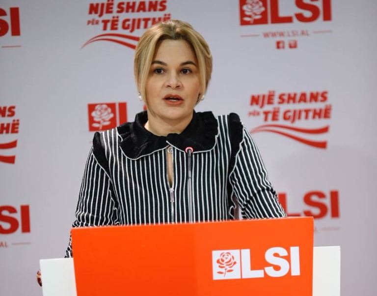 Kryemadhi thirrje nga Berati/ LSI hap dyert për socialistët e braktisur nga krim