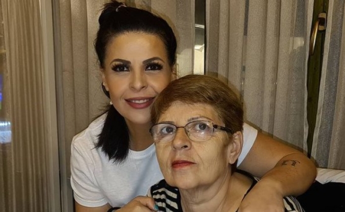 Aurela Gaçe i bën nënës dedikimin më prekës për ditëlindje: Luaneshë, s’të pashë kurrë të qaje