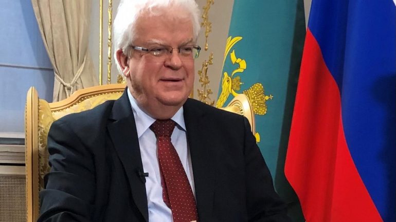 “Është blof”, ambasadori rus në BE: Nuk kemi ndërmend të pushtojmë Ukrainën