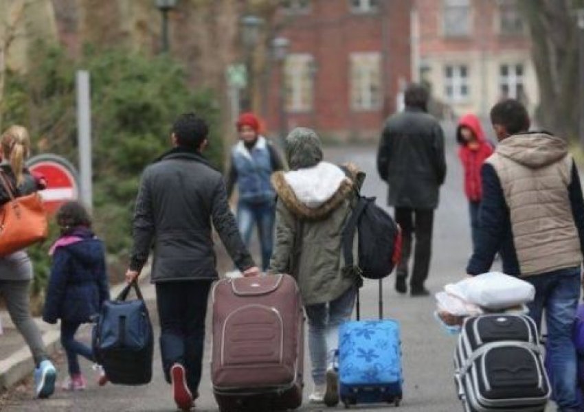 Lajm i mirë për azilkërkuesit, kategoritë që do të lejohen të qëndrojnë në Gjermani