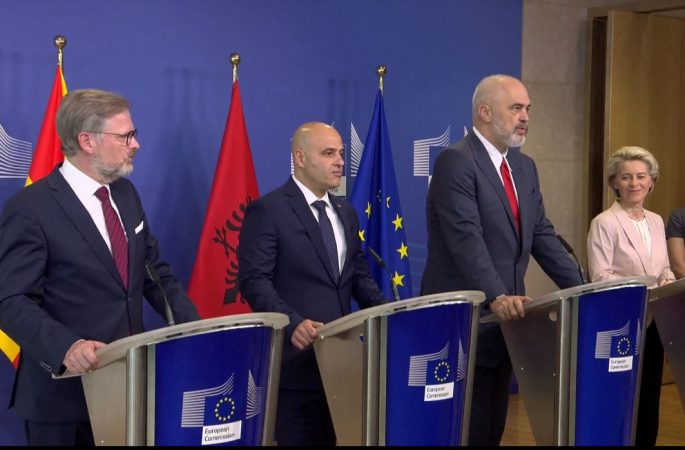 Hapi i fundit drejt BE-së, Rama: Faleminderit mbarë popullit shqiptar i cili kurrë nuk u dorëzua