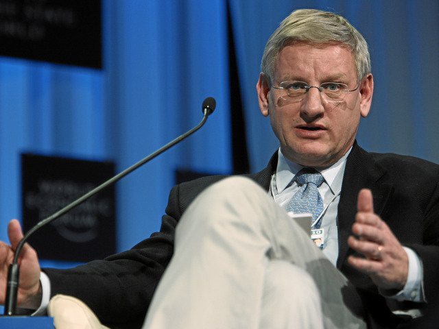 Ish-kryeministri suedez Carl Bildt, drama e Shqipërisë: Klasa e vjetër politike, po përzë mendjendriturit!