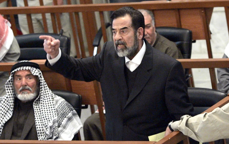 Rrëfehet zyrtari i FBI që intervistoi Sadam Hussein