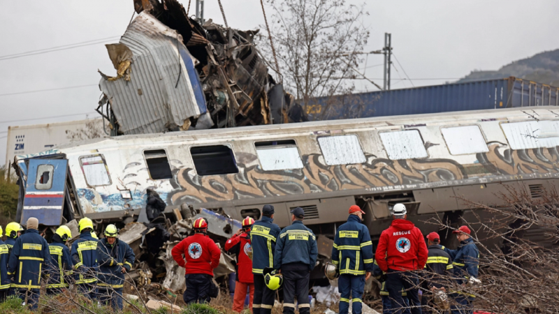 Aksidenti tragjik në Greqi, në tren ishin dhe 8 shqiptarë (EMRAT)