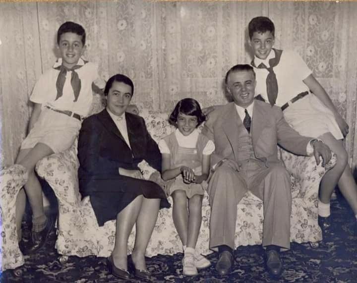 Historia e vajzës së Enver Hoxhës, që bëri xheloze Rajmonda Bulkun: Pse ju mohua fejesa me djalin e Kadri Hazbiut?