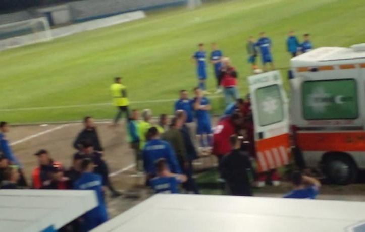 E rëndë në stadiumin “Niko Dovana”, bie me kokë nga tribuna presidenti i Erzenit