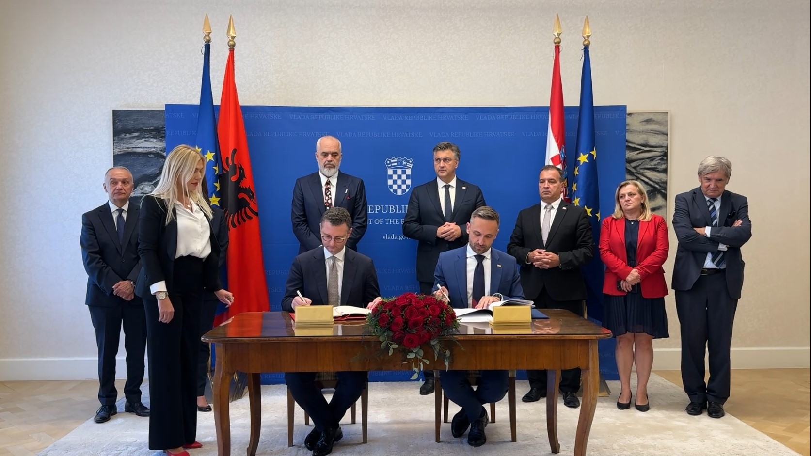 Shqipëria firmos marrëveshje për njohjen e pensioneve me Kroacinë
