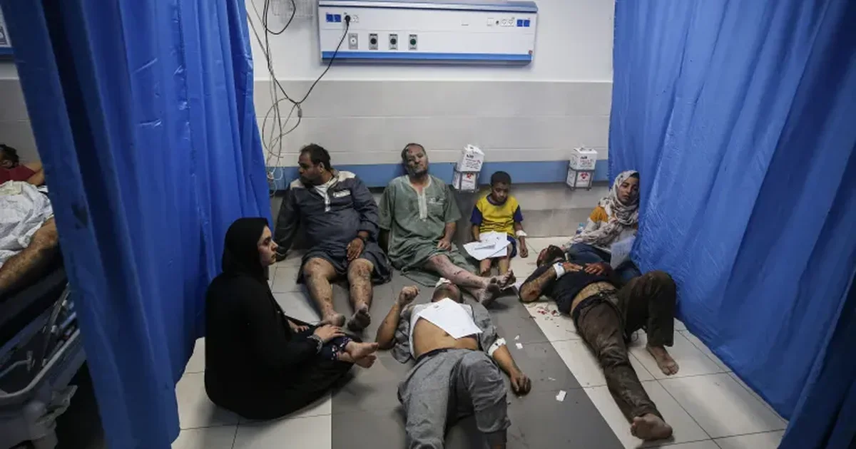 Situatë dramatike në Gazë, spitalet e stërmbushura buzë kolapsit: Kjo është lufta më vdekjeprurëse mes Izraelit e Hamasit