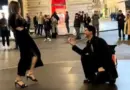 Video/ E çoi në Romë për t’i propozuar për martesë, ajo i thotë “jo”!