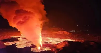 Alarm në Indonezi, shpërthen vullkani në malin Ruang