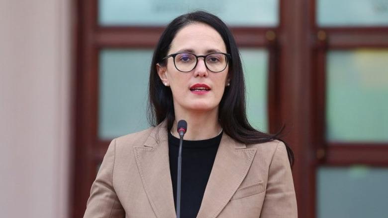 Delina Ibrahimaj: 38 degë bankare dhe 42 ATM të dëmtuara! Kjo situatë duhet të marrë fund