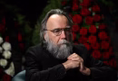 Filozofi Dugin reagon mbi protestat në Shqipëri: Popull trim